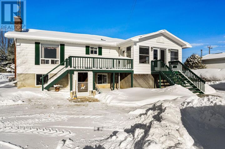 Property Photo:  117 Perth Road  ON K7A 0K3 