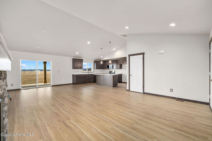Property Photo:  11992 N Lennon Ln  ID 83858 
