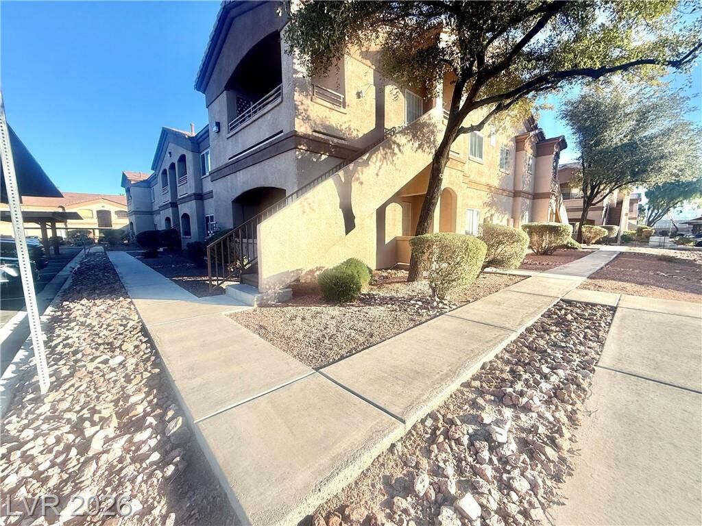 Property Photo:  5751 East Hacienda Avenue 112  NV 89122 