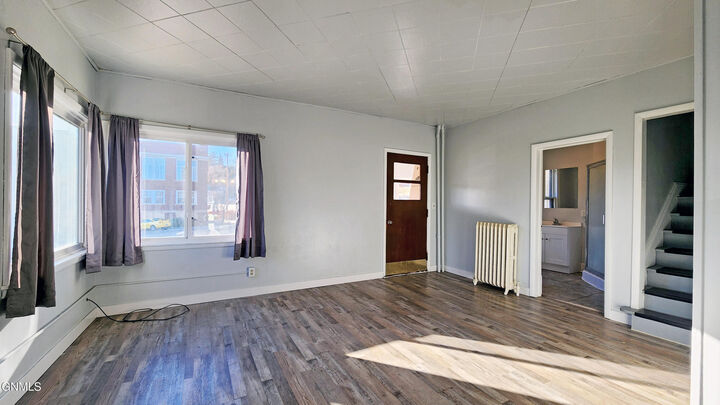 Property Photo: 510 3rd Avenue NW +510 1/2 ND 58554