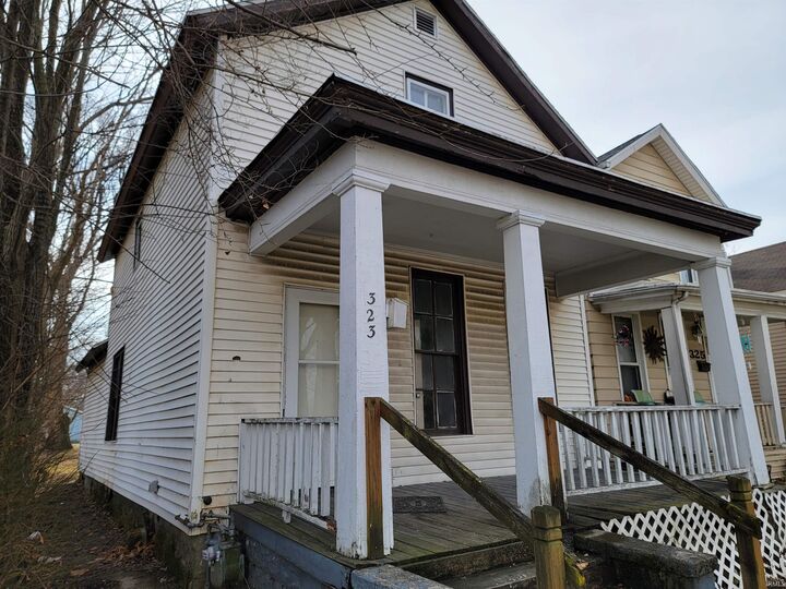 Property Photo:  323 W Williams Street  IN 46802-6409 
