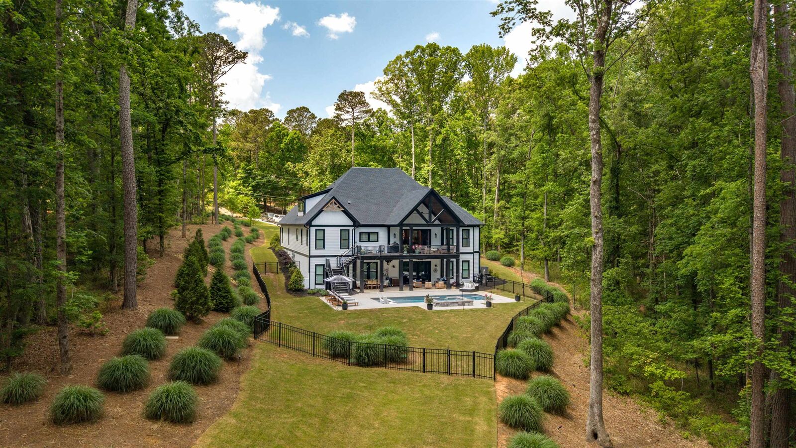 Property Photo:  170 Ellman Drive  GA 31024 