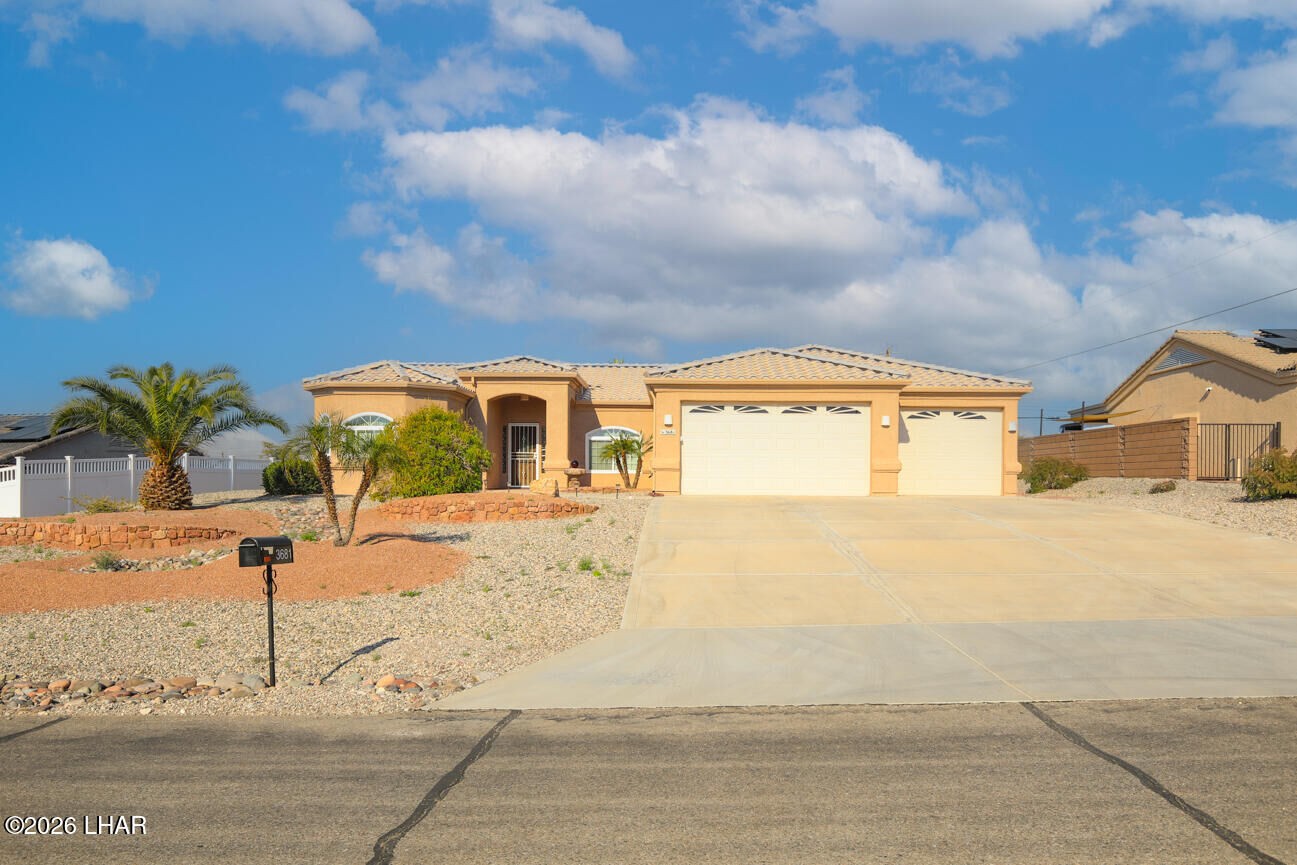 Property Photo: 3681 Cactus Ridge Dr AZ 86406