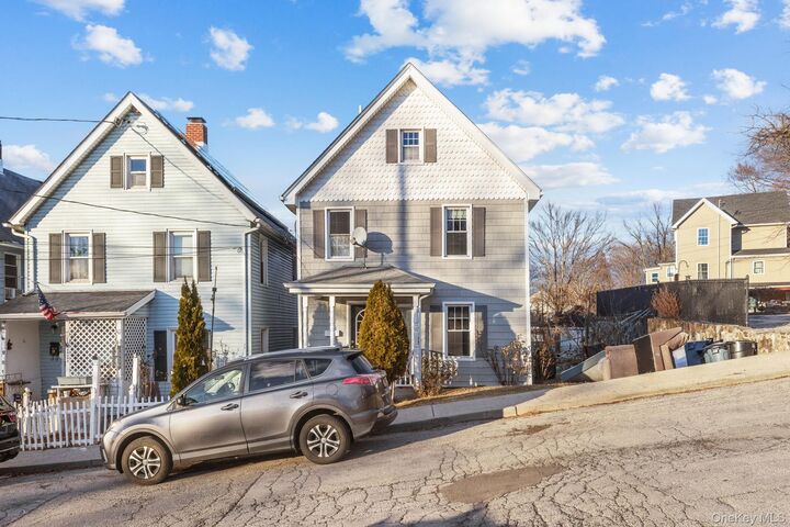 Property Photo:  983 Warren Avenue  NY 10566 