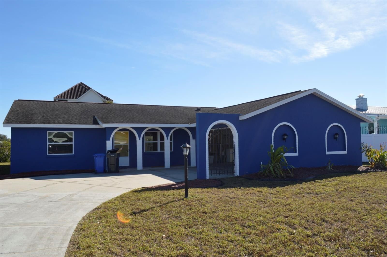 Property Photo:  6525 Manila Palm Way  FL 33572 