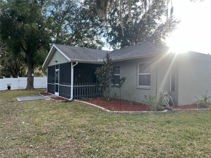 Property Photo: 9520 30th Court E FL 34219