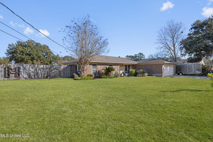 Property Photo: 2422 Regency Drive MS 39532