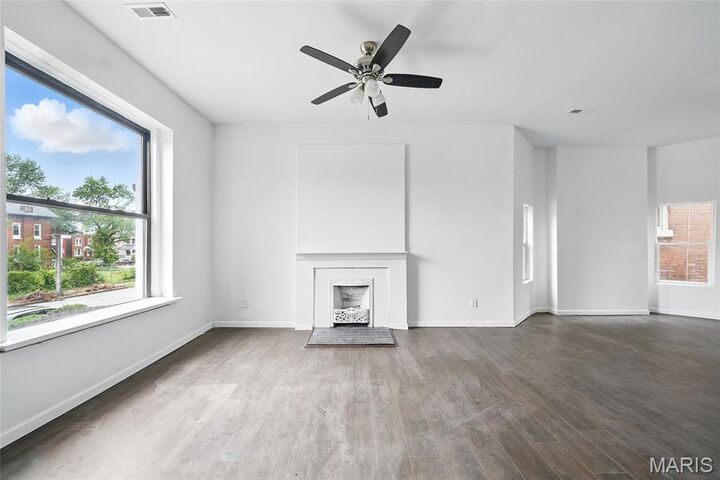 Property Photo: 919 Pendleton Avenue MO 63108