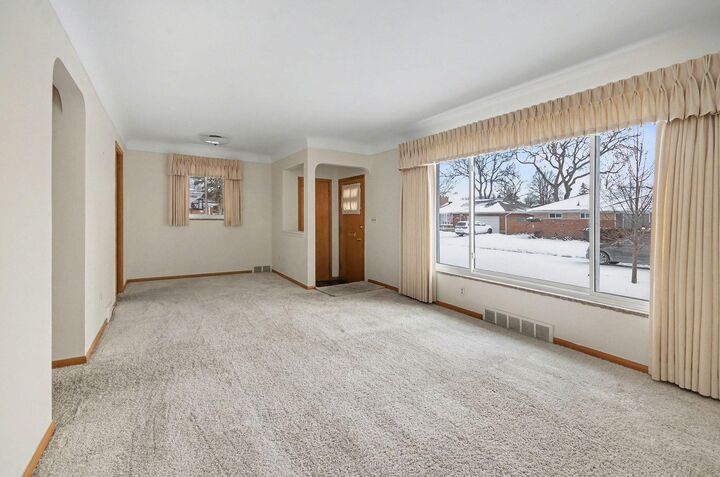 Property Photo:  20835 Ardmore Park Drive  MI 48081 
