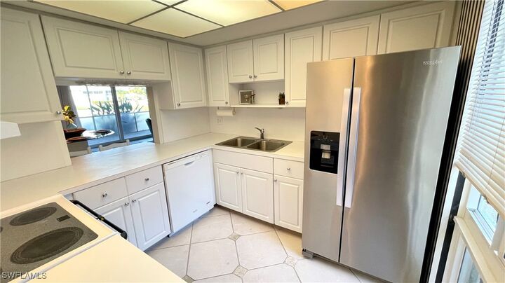 Property Photo: 269 Palm Drive 269-1 FL 34112