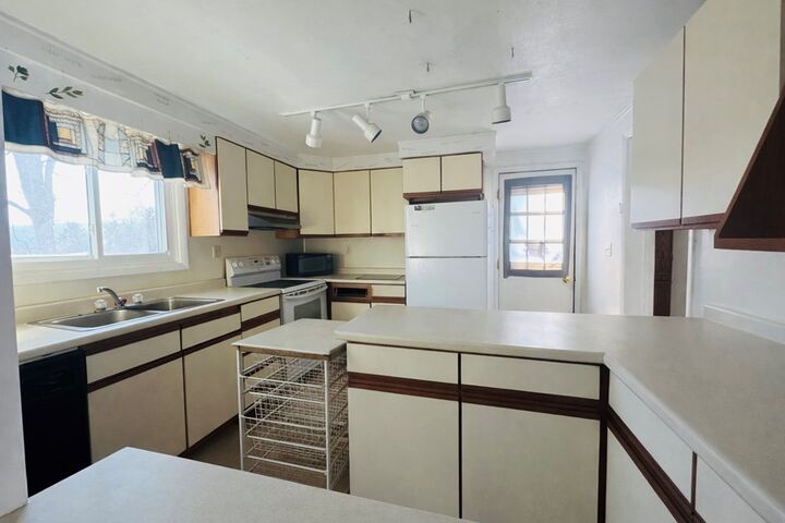 Property Photo:  611 Third St  PA 18848 