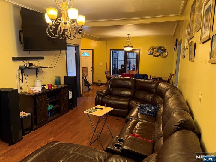 Property Photo:  46 Lenox Avenue  NJ 07111 