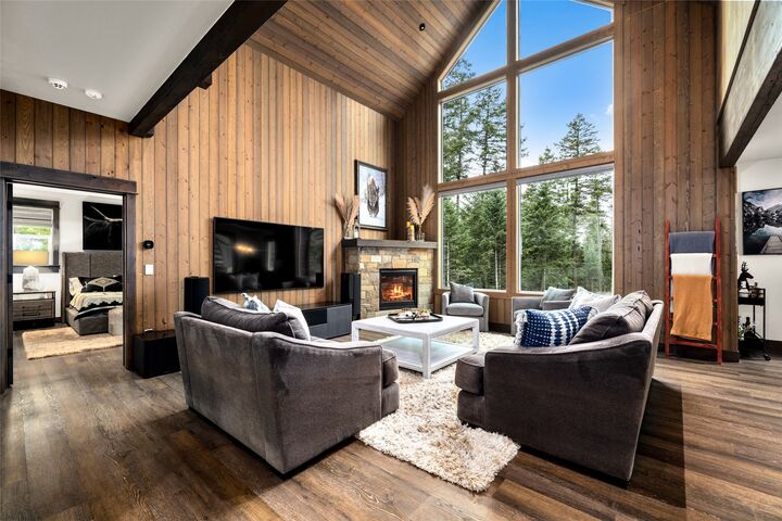 Property Photo:  1396 Whitefish Village Drive  MT 59937 