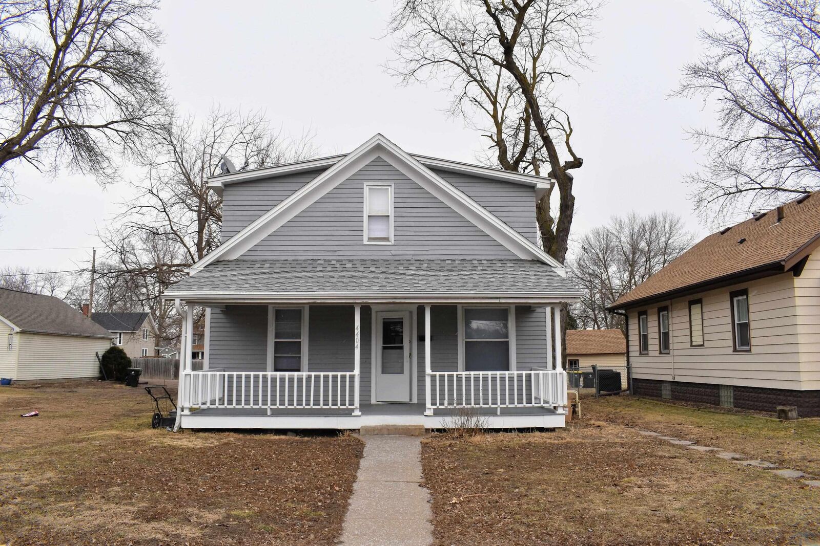 Property Photo:  4404 Polk Street  IA 51108 