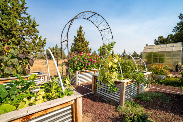 Property Photo:  6356 SW Ferret Road  OR 97760 