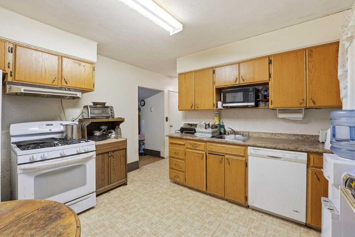 Property Photo: 317 Centre Street AB T0M 0R0