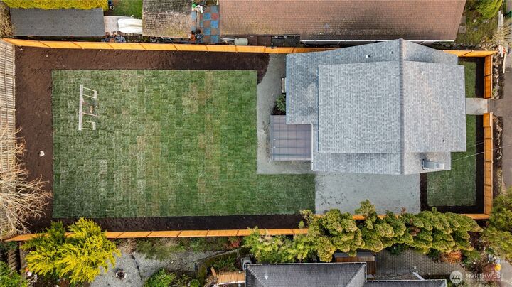 Property Photo: 4706 SW Eddy Street WA 98136