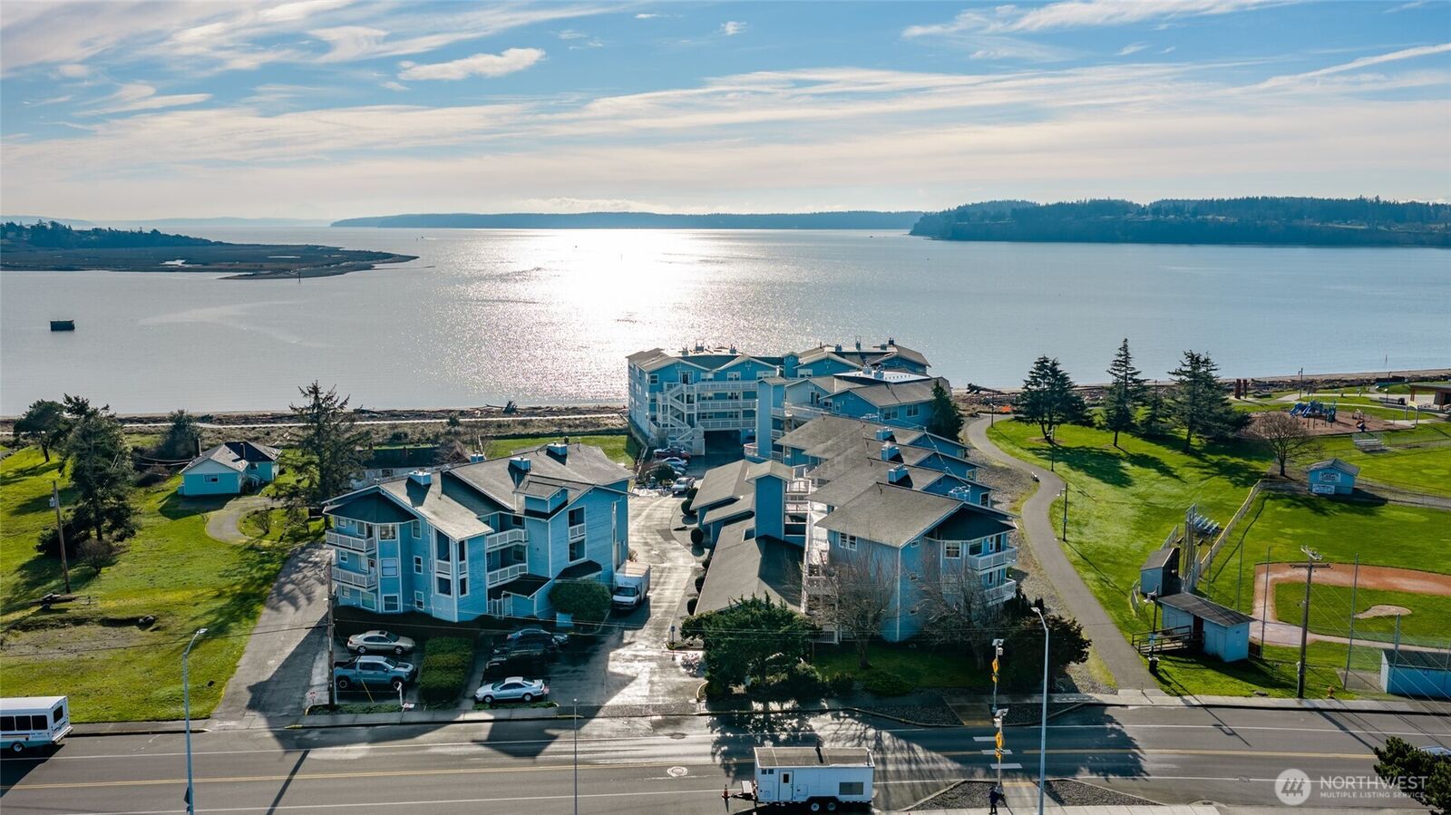 Property Photo:  651 SE Bayshore B301  WA 98277 