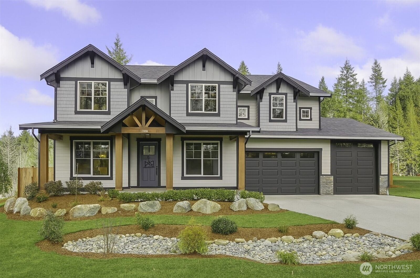 Property Photo:  4473  260th Avenue NE  WA 98053 
