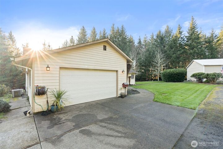 Property Photo:  123  Cherry Ln.  WA 98532 