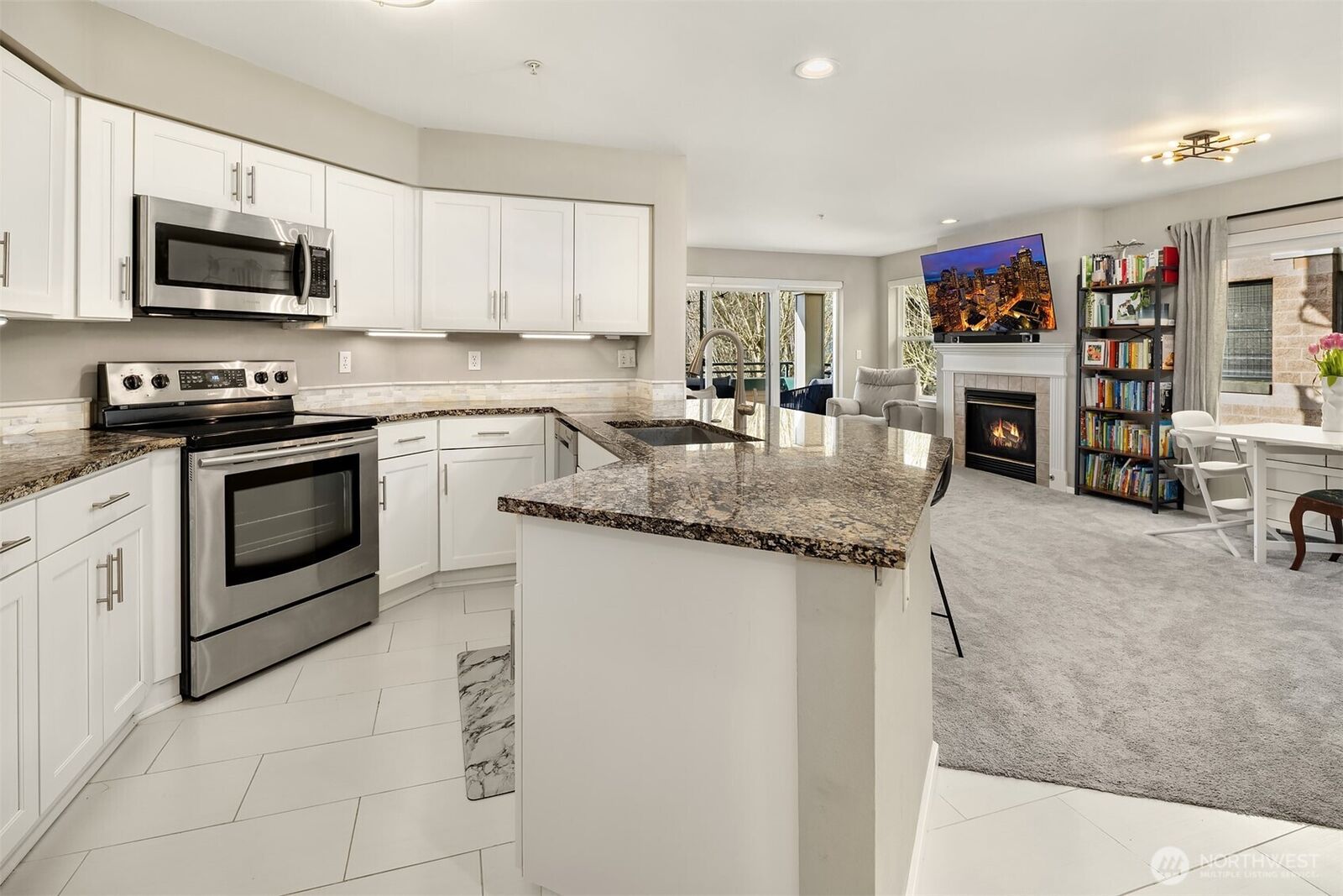 Property Photo:  8750  Greenwood Avenue N S208  WA 98103 