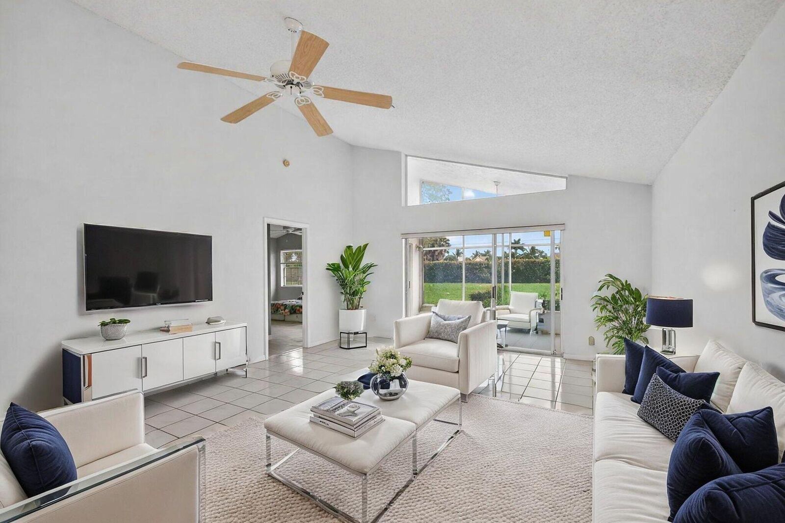 Property Photo:  6121 Bay Isles Drive  FL 33437 