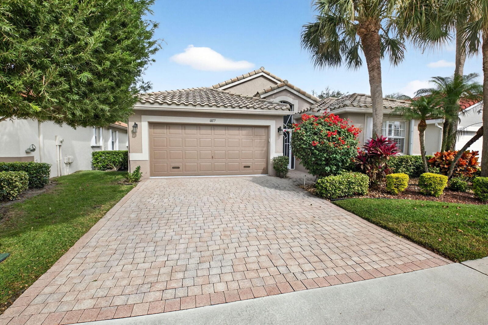 Property Photo:  6877 Castlemaine Avenue  FL 33437 