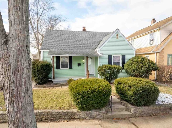 Property Photo: 16 SW 16th Street IN 47374