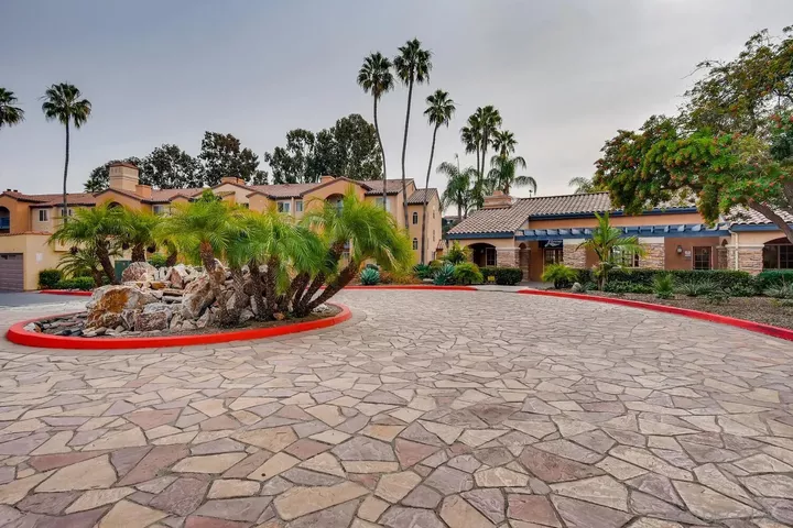 Property Photo: 7180 Shoreline Dr 5212 CA 92122