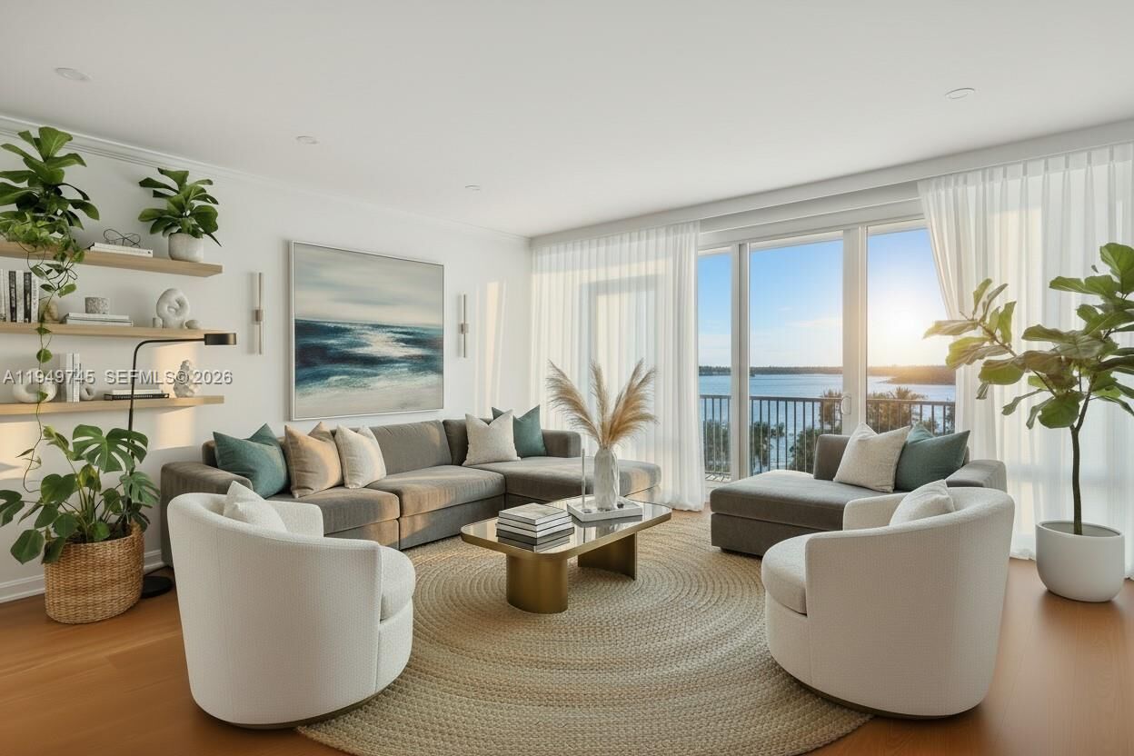 Property Photo:  1408 Brickell Bay Dr 807  FL 33131 