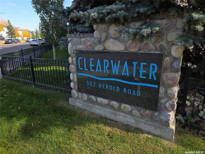 Property Photo: 302 Herold Road 1 SK S7V 1J3