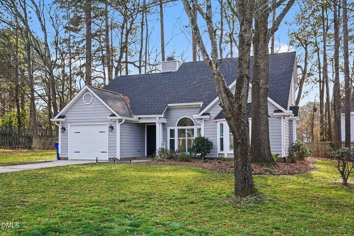 Property Photo:  12105 Queensbridge Court  NC 27613 