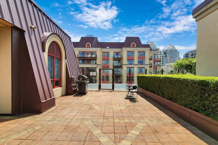 Photo de la propriété:  27 Rean Drive 405  ON M2K 0A6 