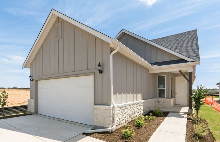 Property Photo:  192 Frontera Drive  TX 78602 