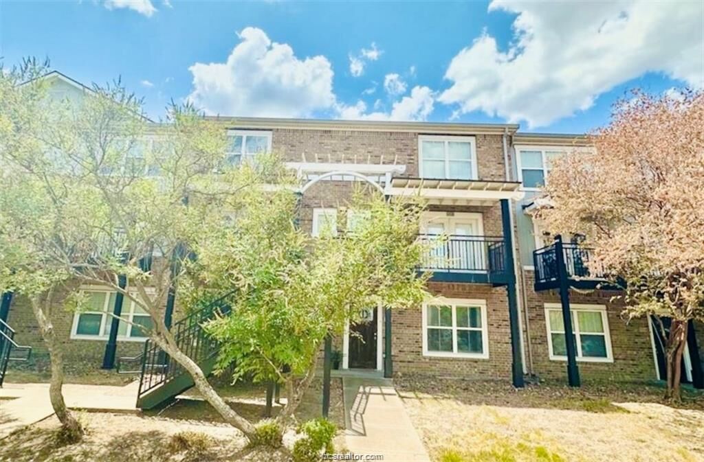 Property Photo: 1725 Harvey Mitchell Parkway S 1425 TX 77840