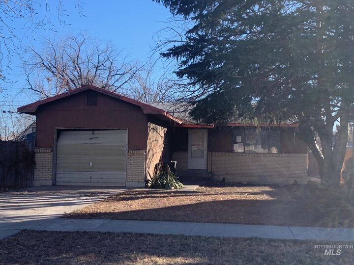 Property Photo: 1435 Normal ID 83318