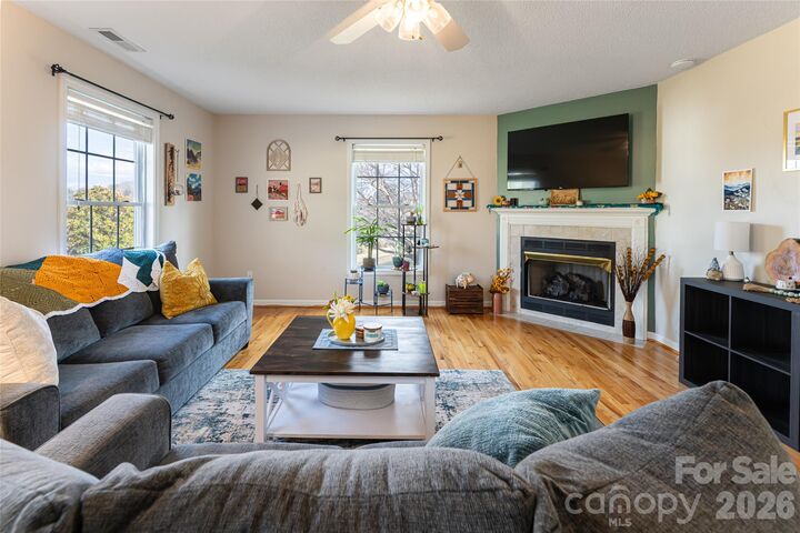 Property Photo:  16 Kinsale Drive  NC 28748 