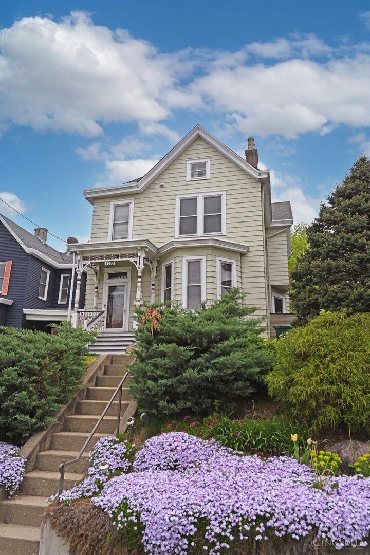 Property Photo:  3616 Woodbridge Place  OH 45226 