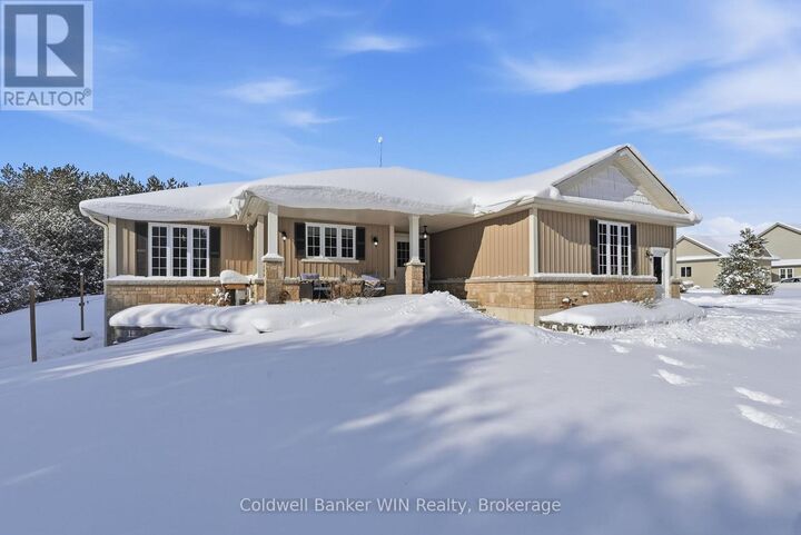 Property Photo:  113 Scotts Hill Road  ON N4N 3B8 