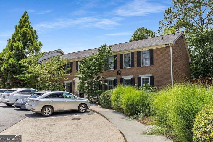 Property Photo:  1101 Collier Road NW P2  GA 30318 