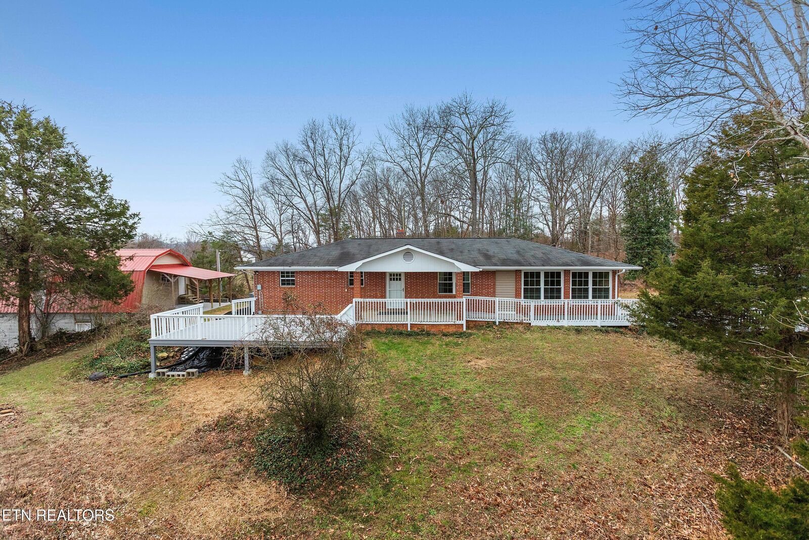 Property Photo: 161 Steele Rd TN 37885