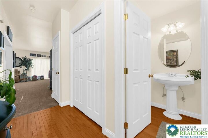 Property Photo: 195 Maple Court PA 18011