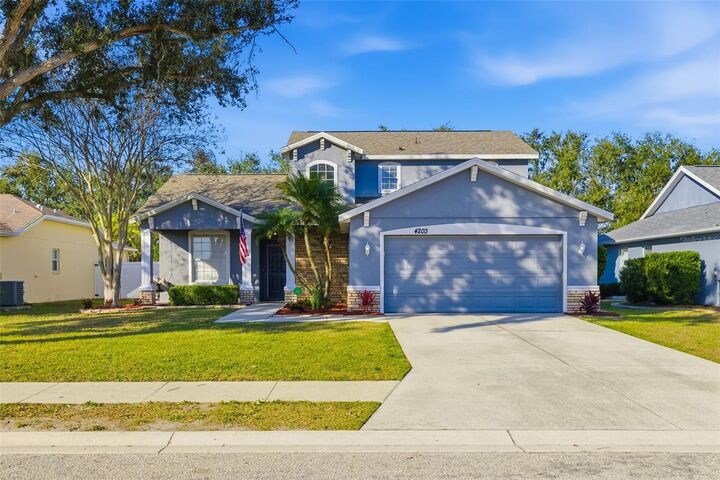 Property Photo:  4203 Kingsfield Drive  FL 34219 