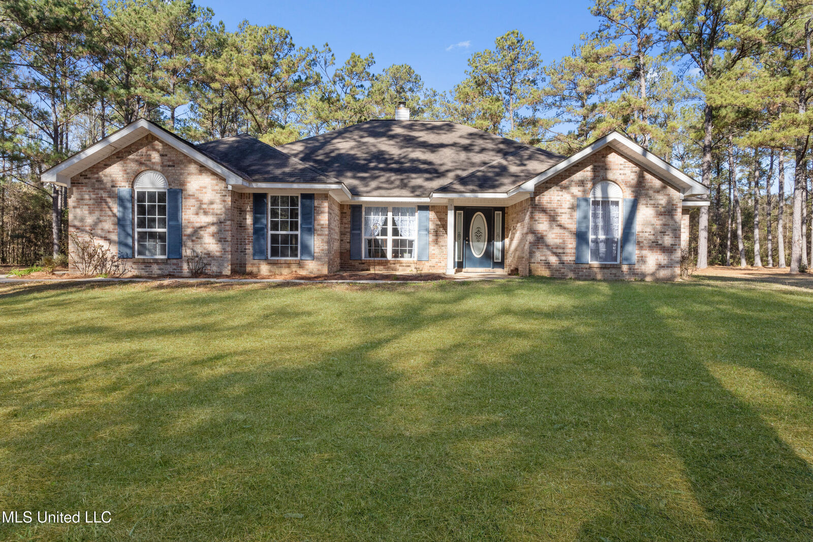 Property Photo: 10130 Road 307 MS 39573