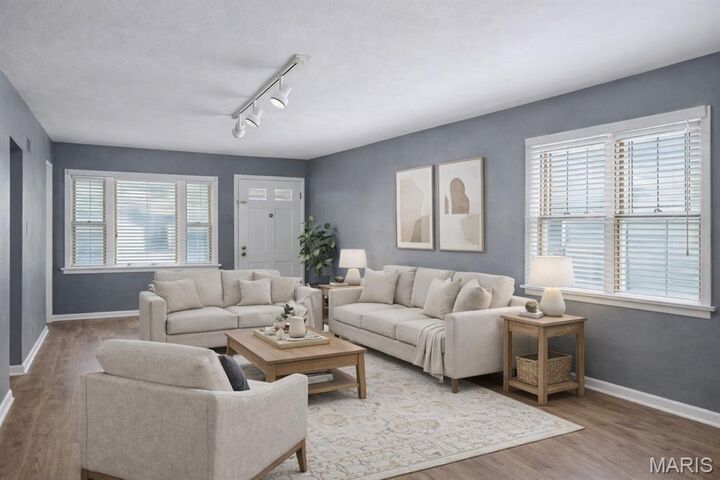 Property Photo: 5701 Arthur Avenue MO 63139