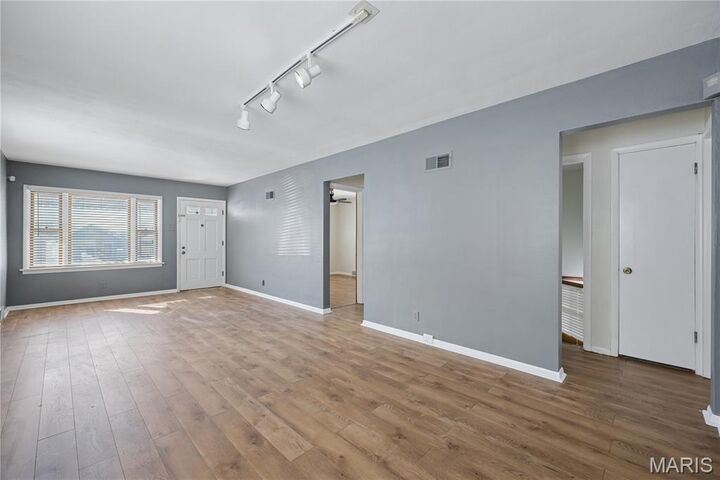 Property Photo:  5701 Arthur Avenue  MO 63139 