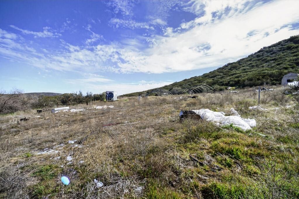 Property Photo:  62775 Ca-74  CA 92539 