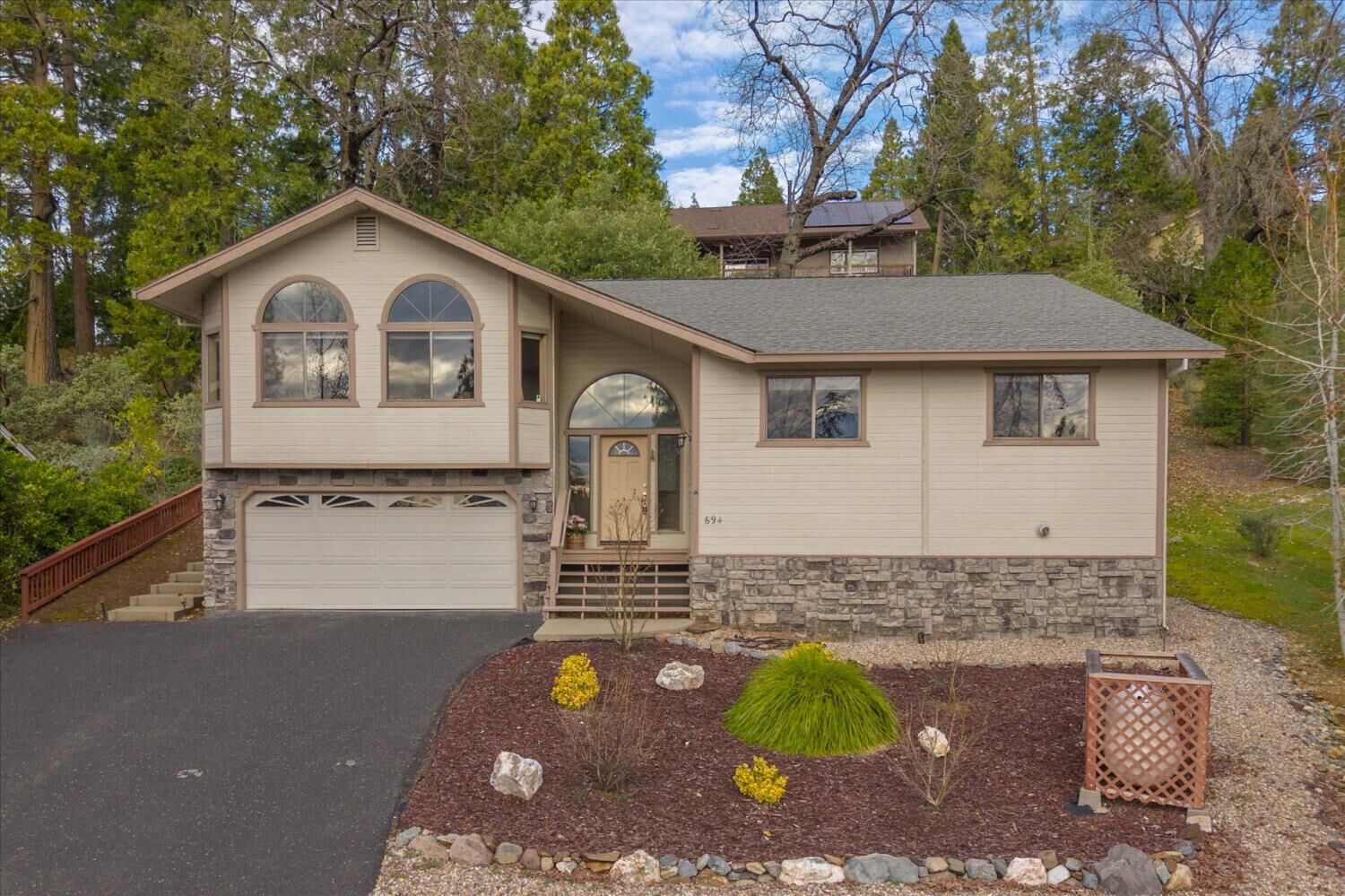 Property Photo: 694 Forest Meadows Drive CA 95247
