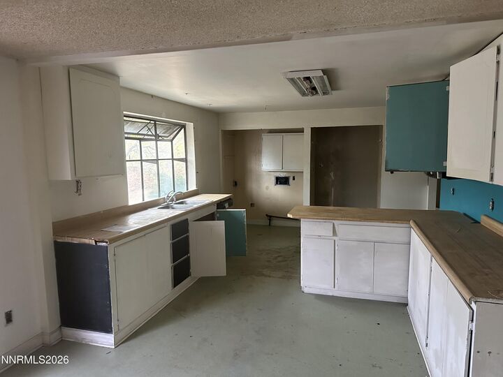 Property Photo:  28 Arndell Way  NV 89431 