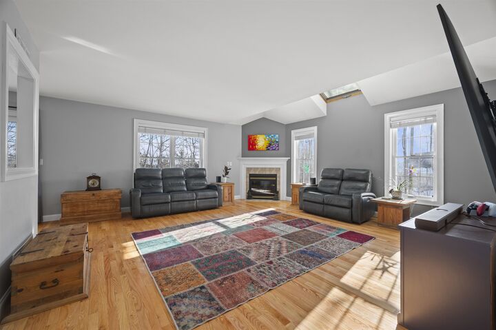 Property Photo:  25 Lilac Lane  NH 03857 